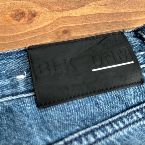 Blk DNM Jeans 11 Eggert Blue. Size 25. - Picture 8 of 12